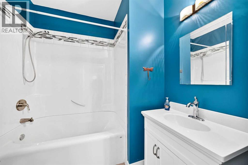 14 Westmount Way Property Photo 38