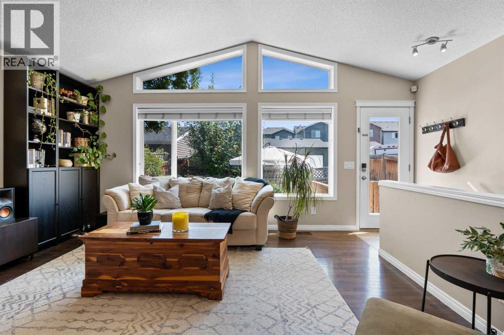 38 Auburn Bay Gardens Se Property Photo 1