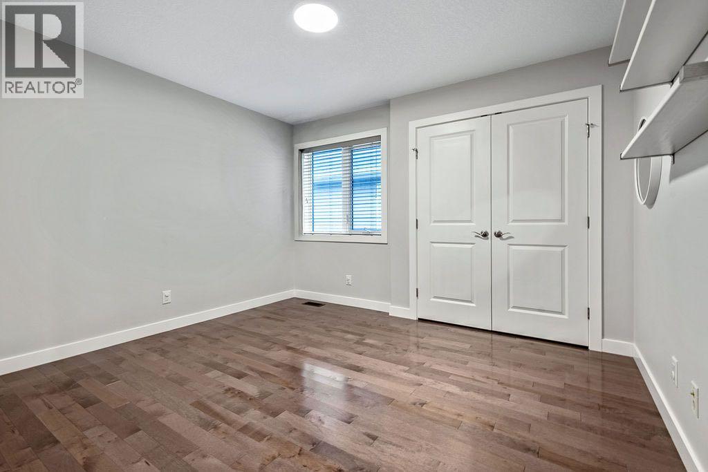 3502 3 Street Nw Property Photo 17