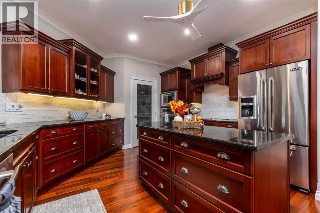 5305 14 Street Property Photo 5