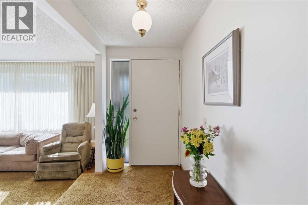 340 Canniff Place Sw Property Photo 4
