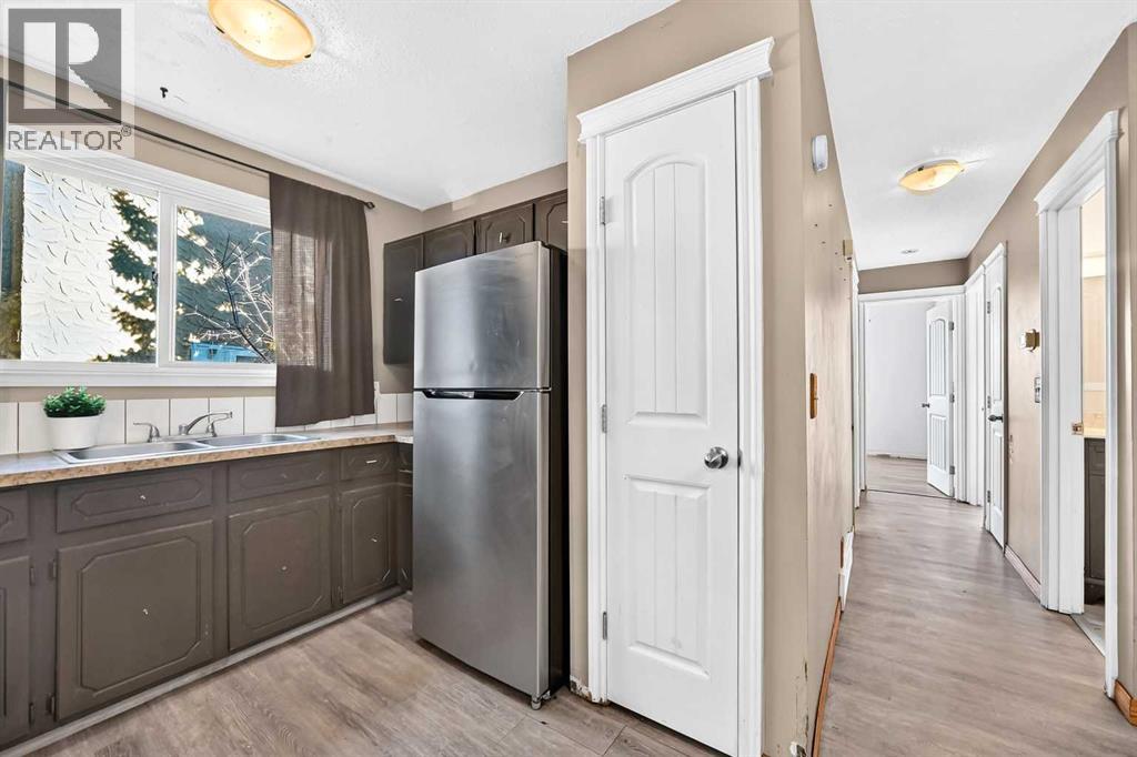 143 Rundleson Way Ne Property Photo 11