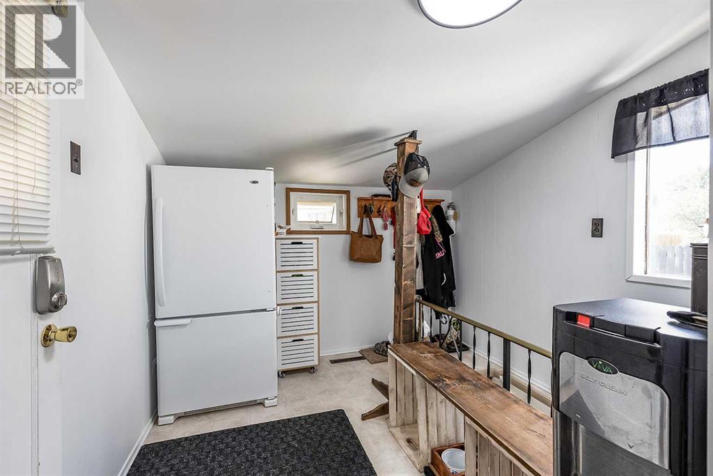 708 Broadway Avenue E Property Photo 11