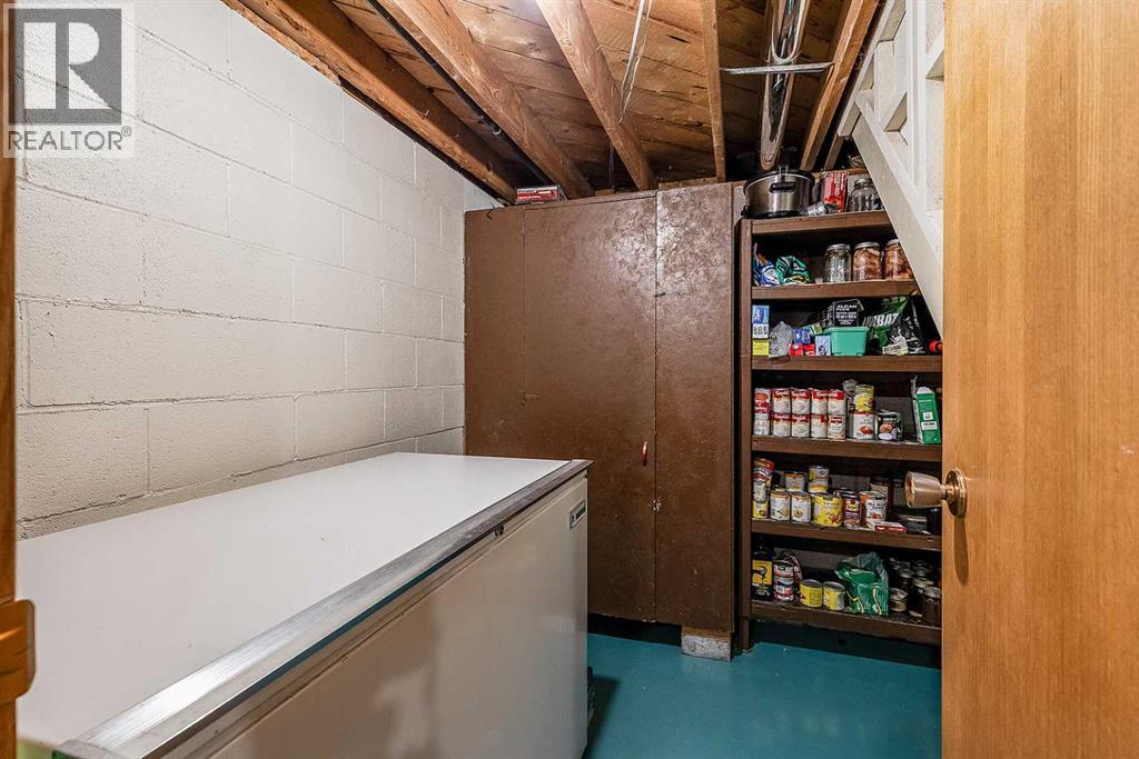 708 Broadway Avenue E Property Photo 19