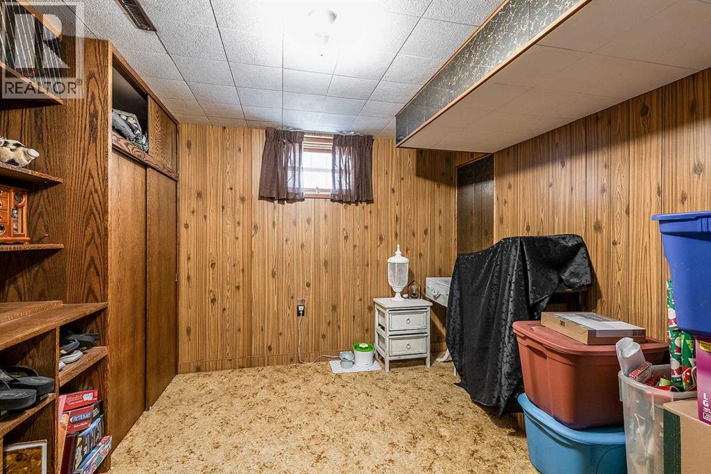 708 Broadway Avenue E Property Photo 21