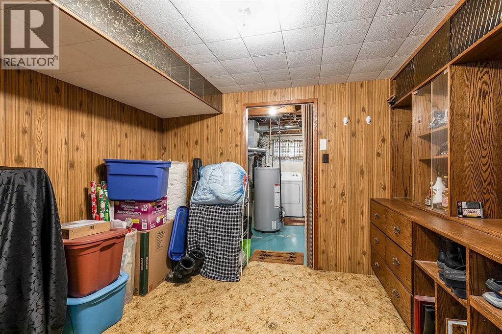 708 Broadway Avenue E Property Photo 22