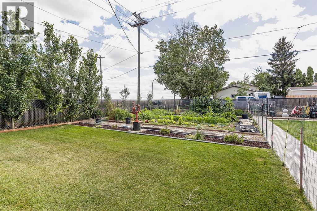 708 Broadway Avenue E Property Photo 30