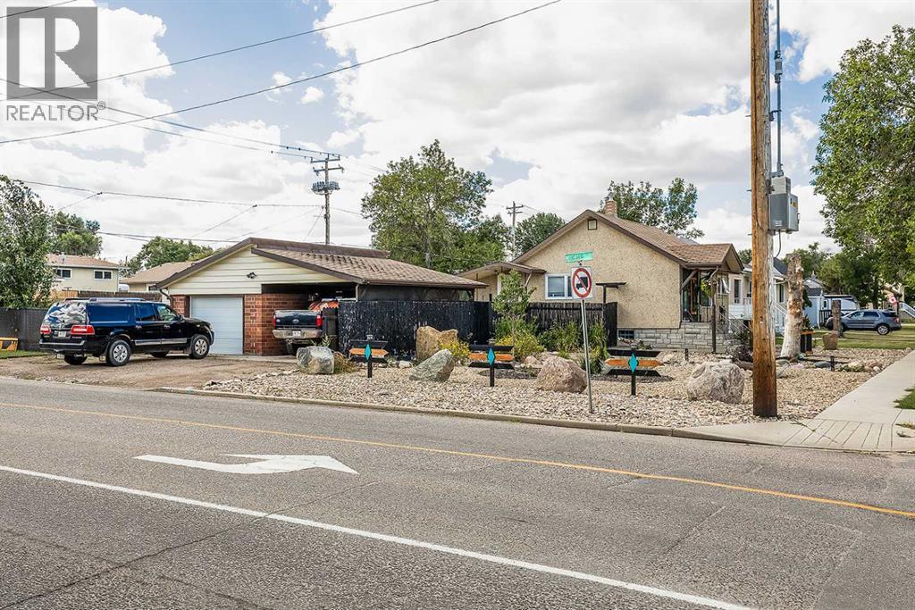 708 Broadway Avenue E Property Photo 42