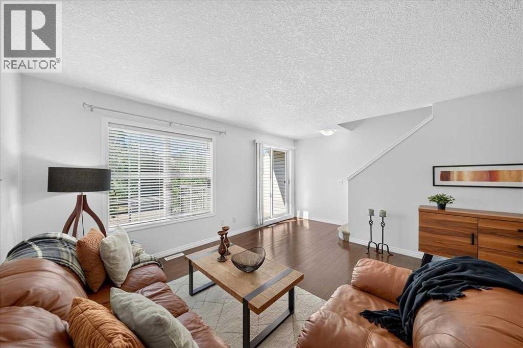 38 Cranford Drive Se Property Photo 10