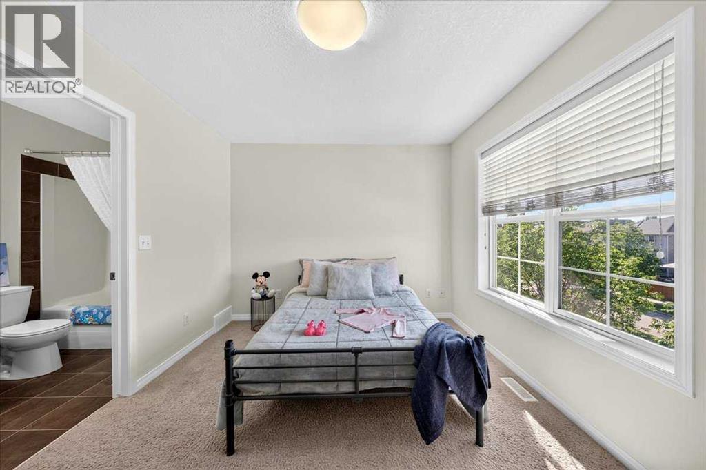 38 Cranford Drive Se Property Photo 34