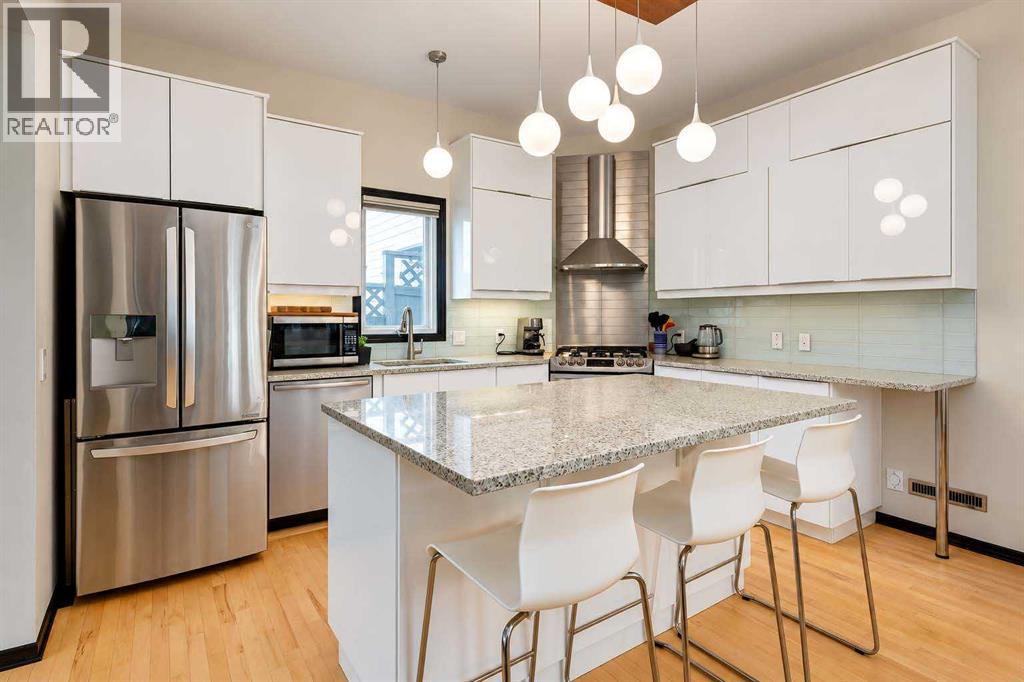 1940 Broadview Road Nw Property Photo 14