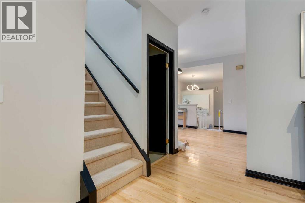 1940 Broadview Road Nw Property Photo 18