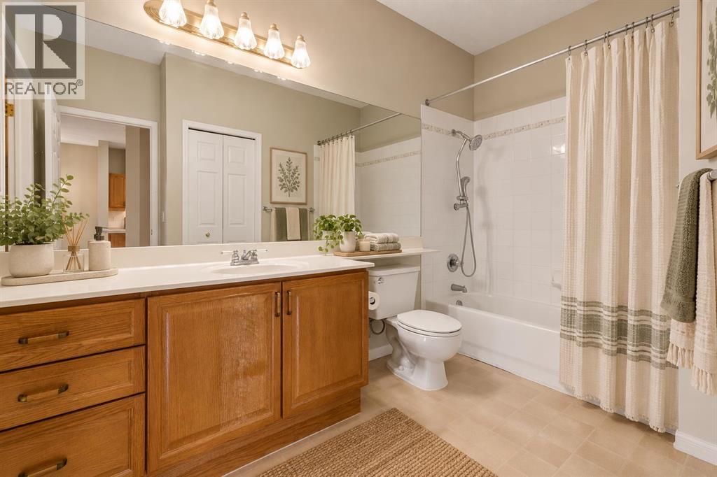 5201 Dalhousie Drive Northwest Property Photo 5
