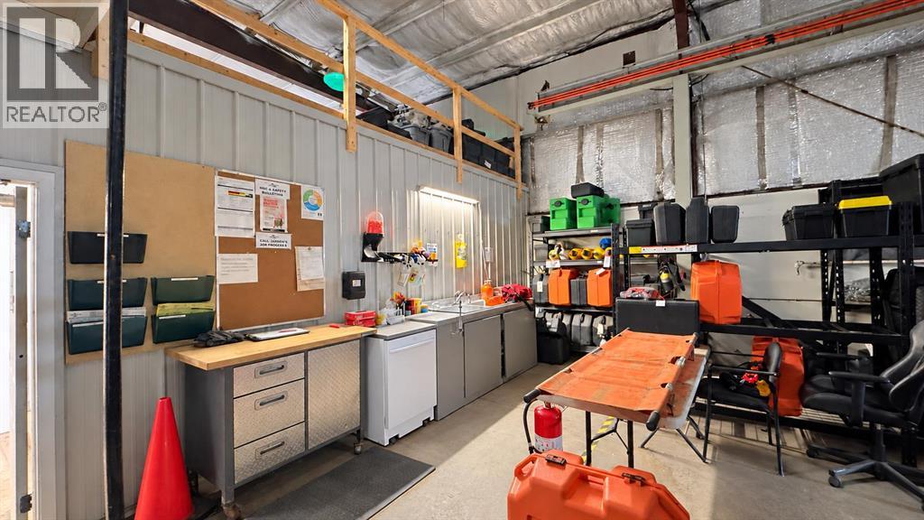 9124 111 Street Property Photo 14