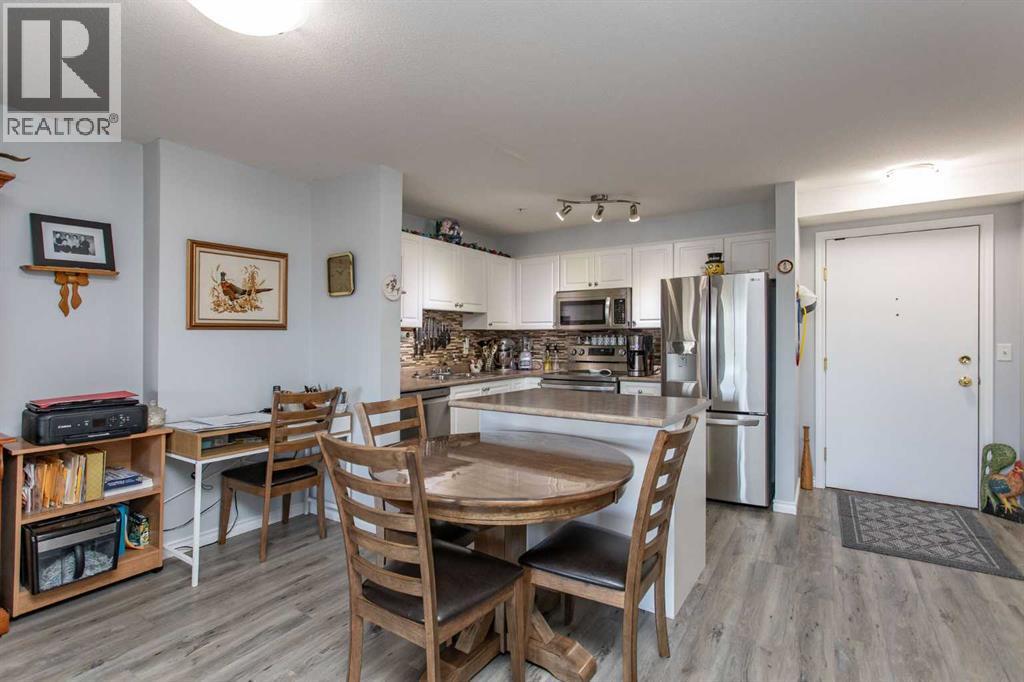 12 Ironside Street Property Photo 8
