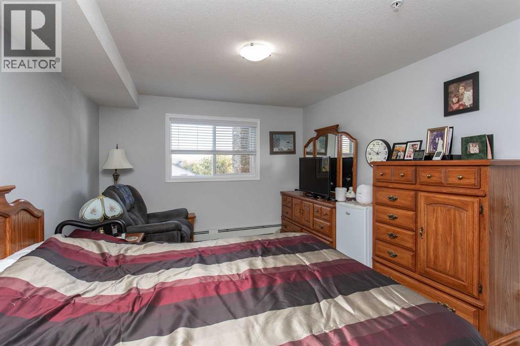 12 Ironside Street Property Photo 11