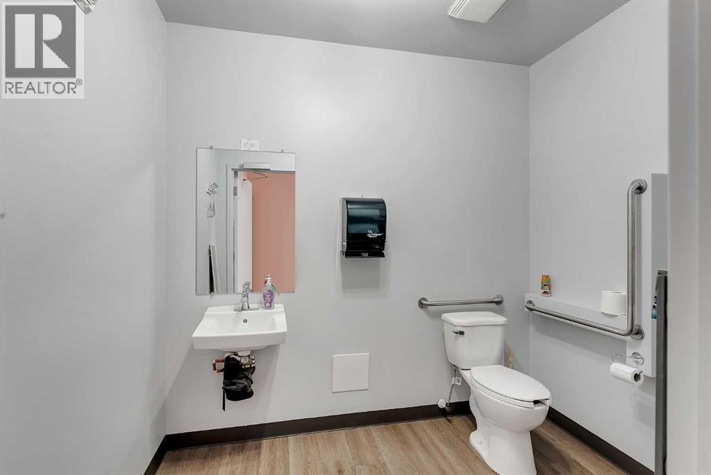 2920 Kingsview Boulevard Southeast Property Photo 20