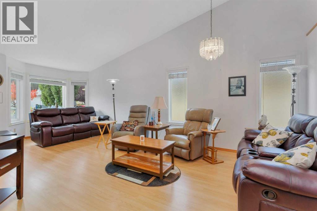 123 Riverview Circle Property Photo 11
