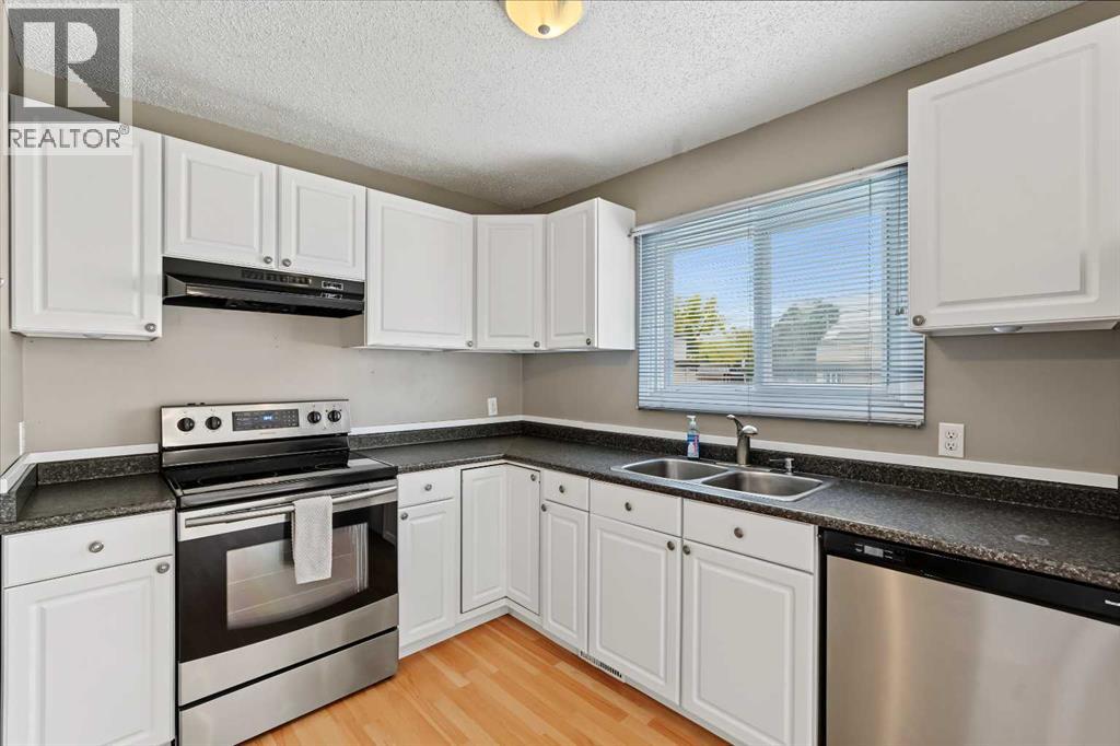 1215 137 Avenue Se Photo de la propriété 1