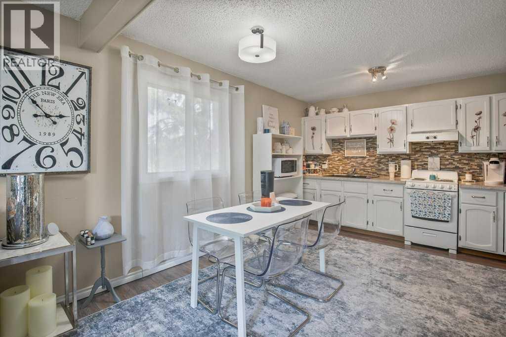 4639 48 Street Property Photo 31