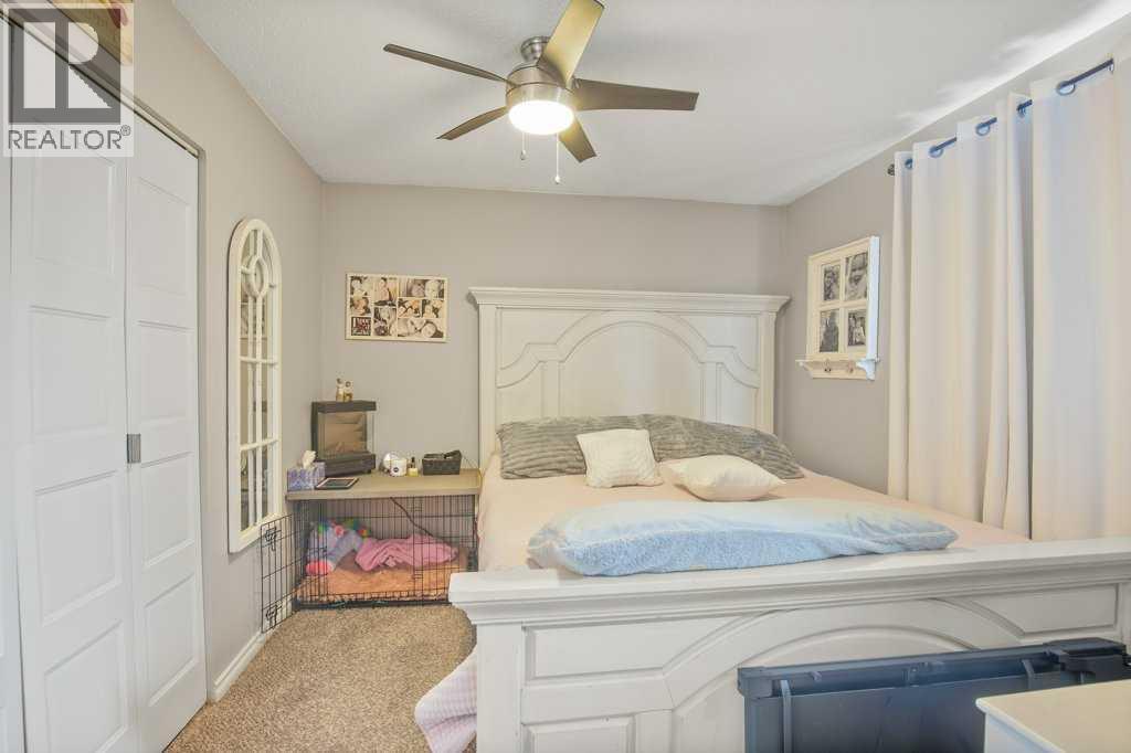 4639 48 Street Property Photo 37
