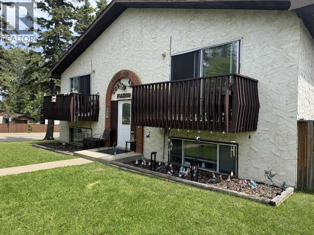 4639 48 Street Property Photo 45