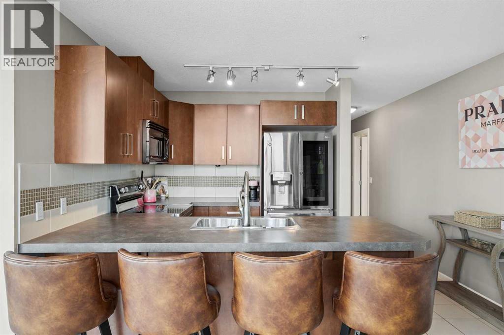 210 15 Avenue Southeast Property Photo 2