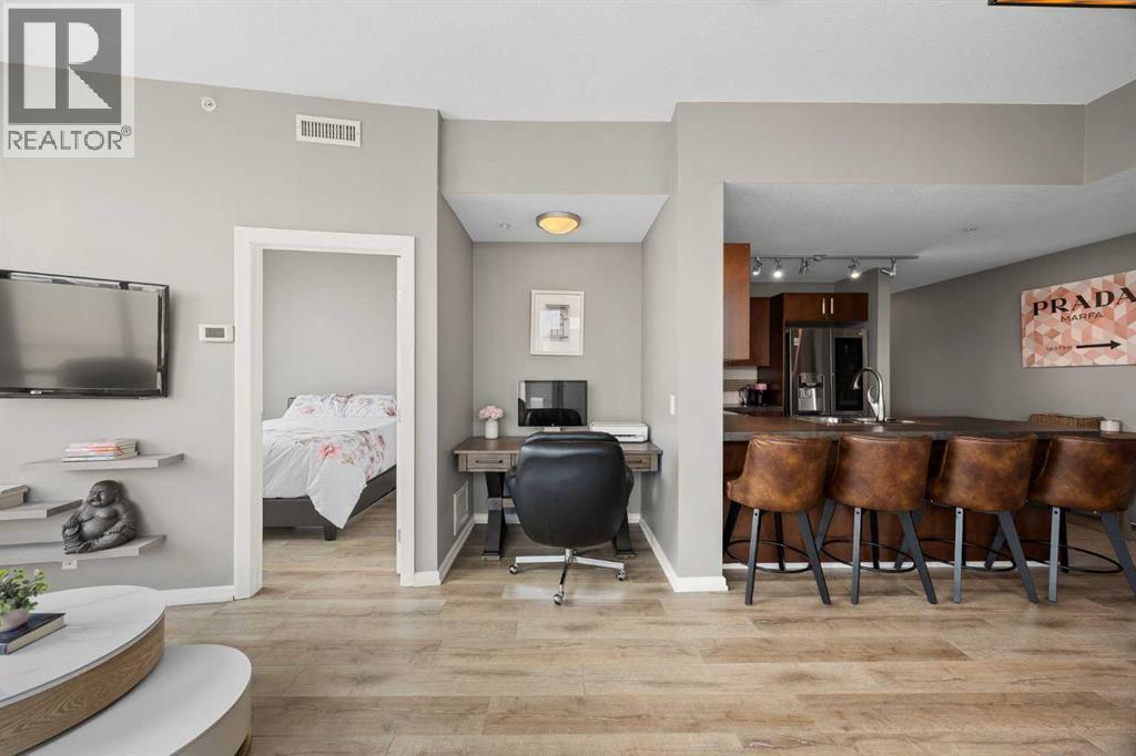 210 15 Avenue Southeast Property Photo 8