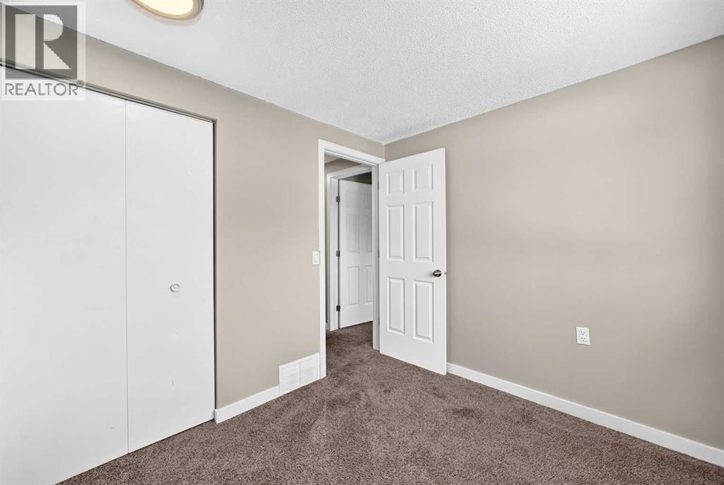 96 Erin Woods Boulevard Se Property Photo 17