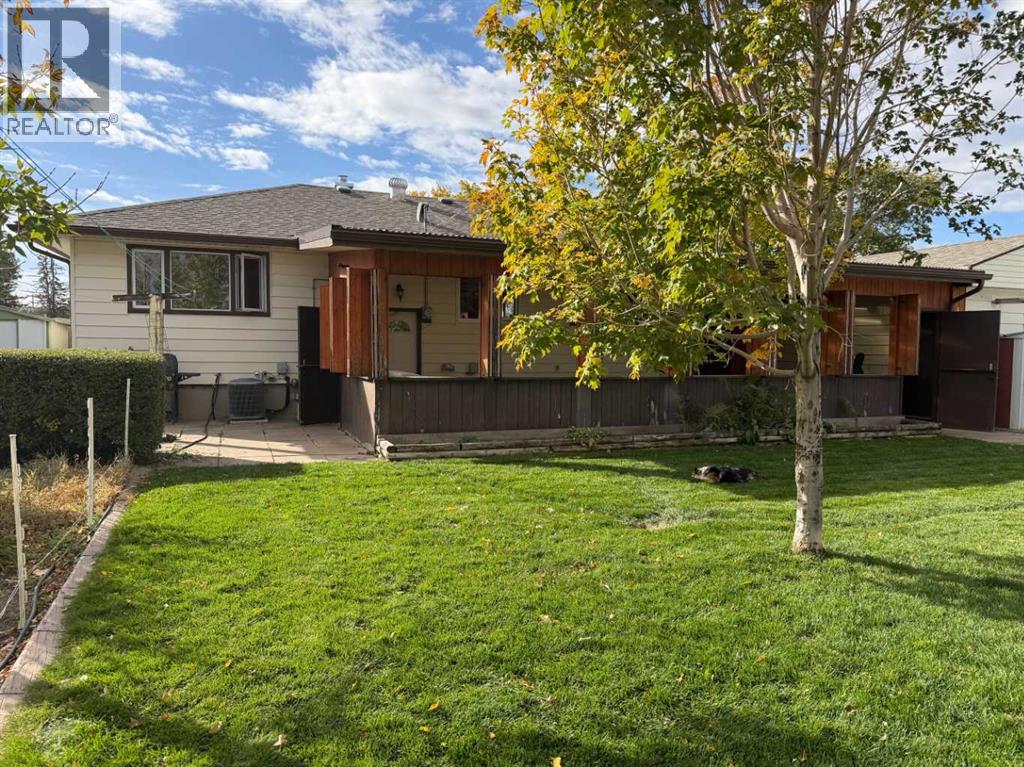 4925 56 Avenue Property Photo 46