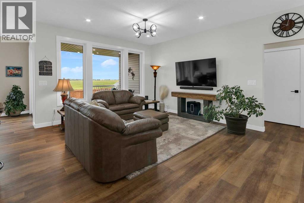 79 Vincent Crescent Property Photo 9