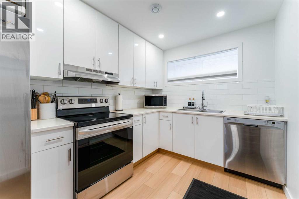 1135 Penrith Crescent Se Property Photo 28