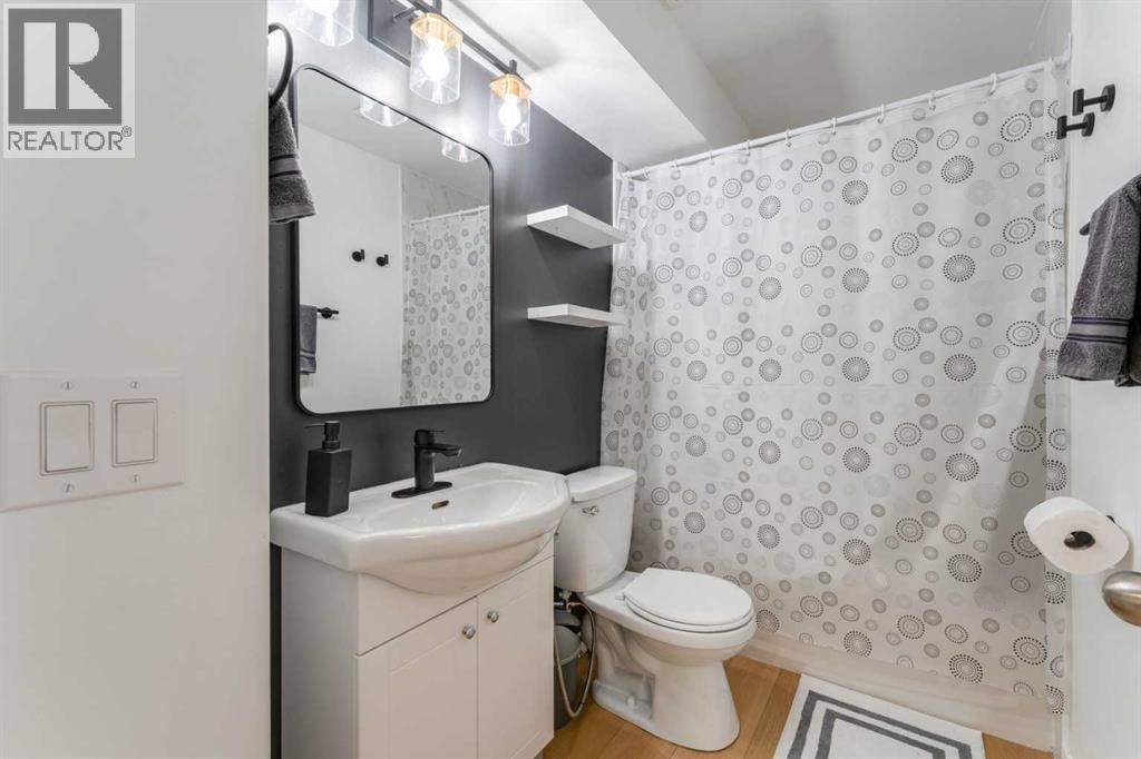 1135 Penrith Crescent Se Property Photo 32