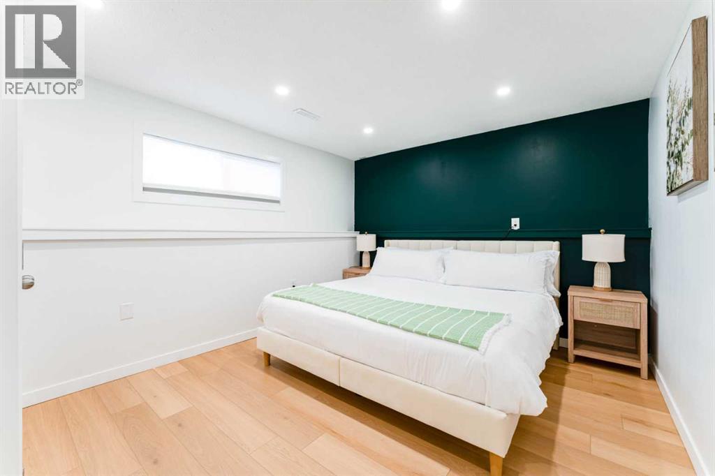 1135 Penrith Crescent Se Property Photo 33