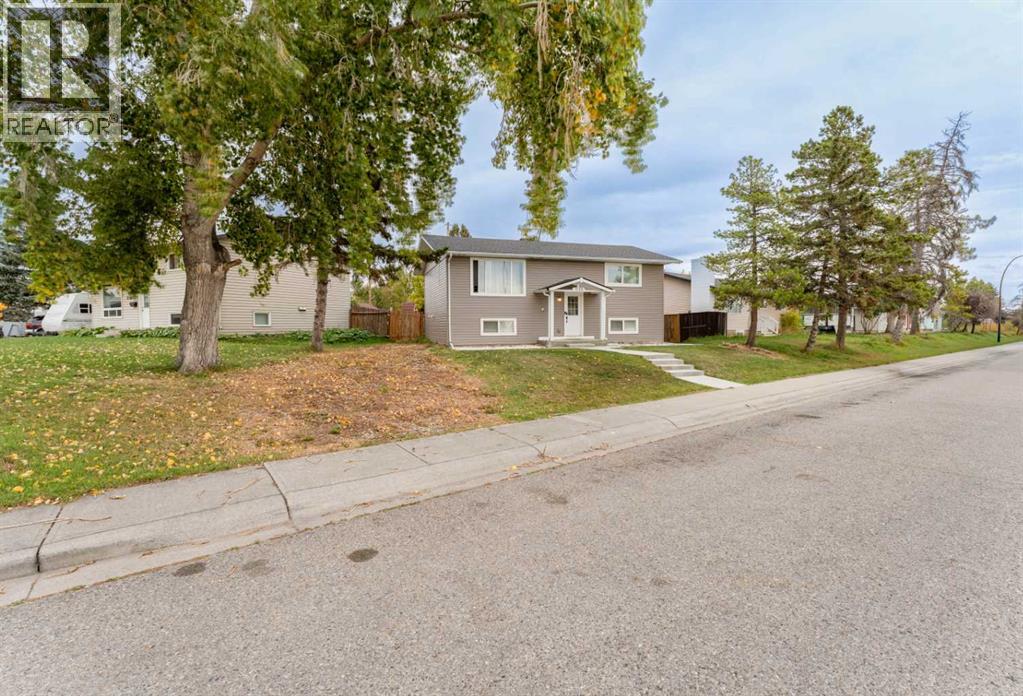 1135 Penrith Crescent Se Property Photo 42