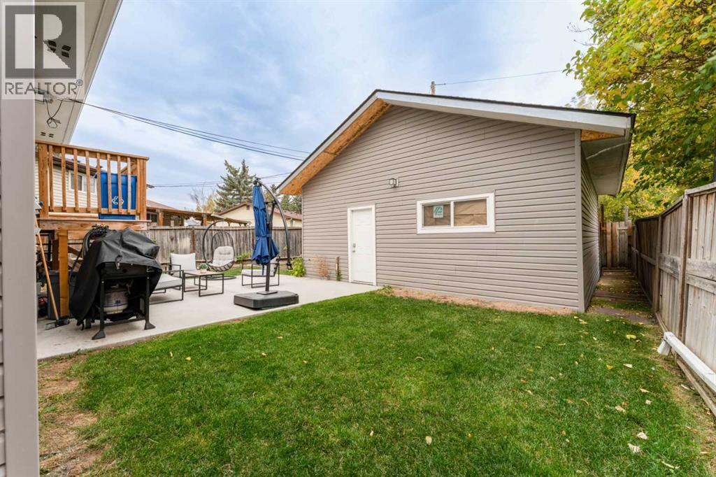 1135 Penrith Crescent Se Property Photo 43
