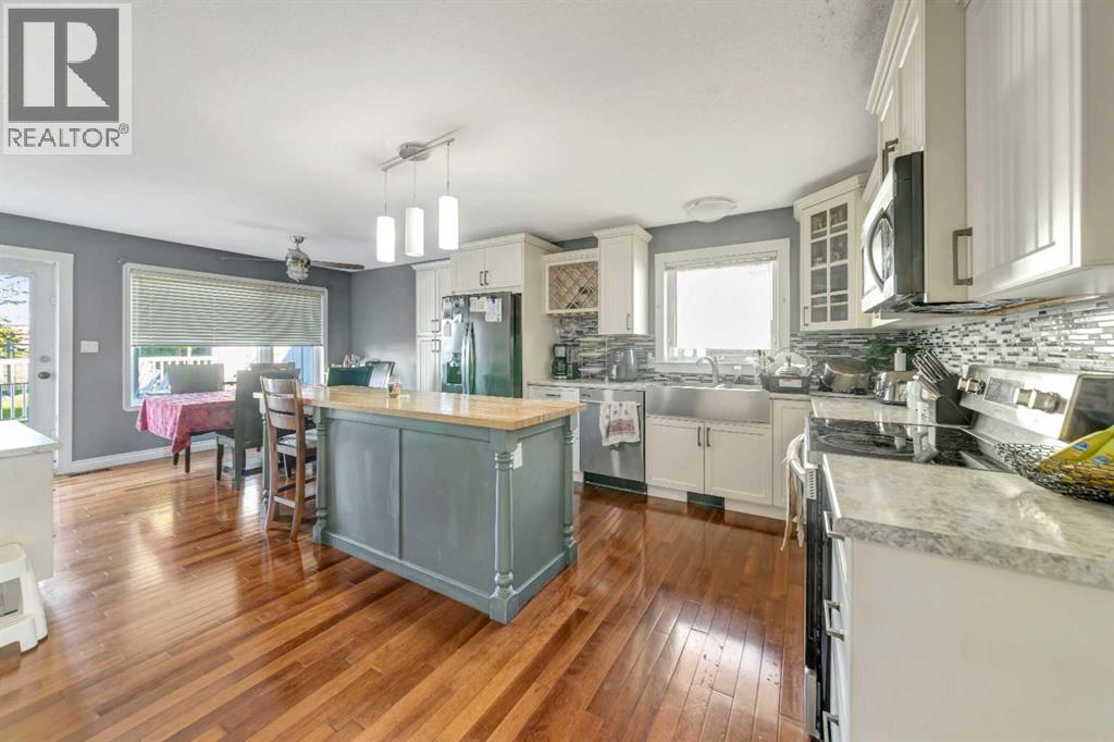 6501 39 Street Property Photo 6