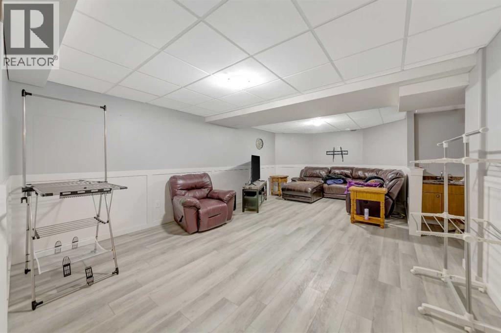 6501 39 Street Property Photo 18
