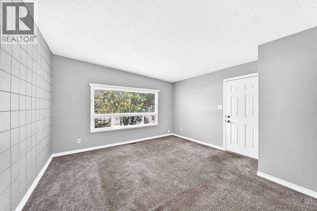 7409 37 Avenue Nw Property Photo 15