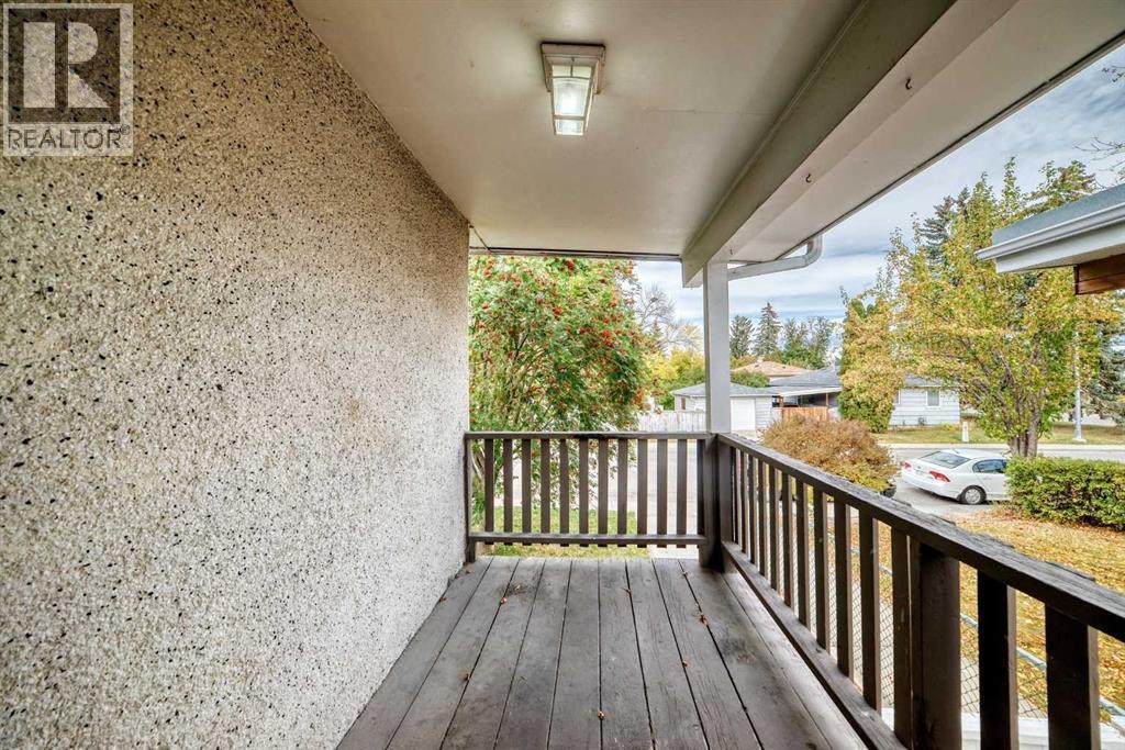 7409 37 Avenue Nw Property Photo 19