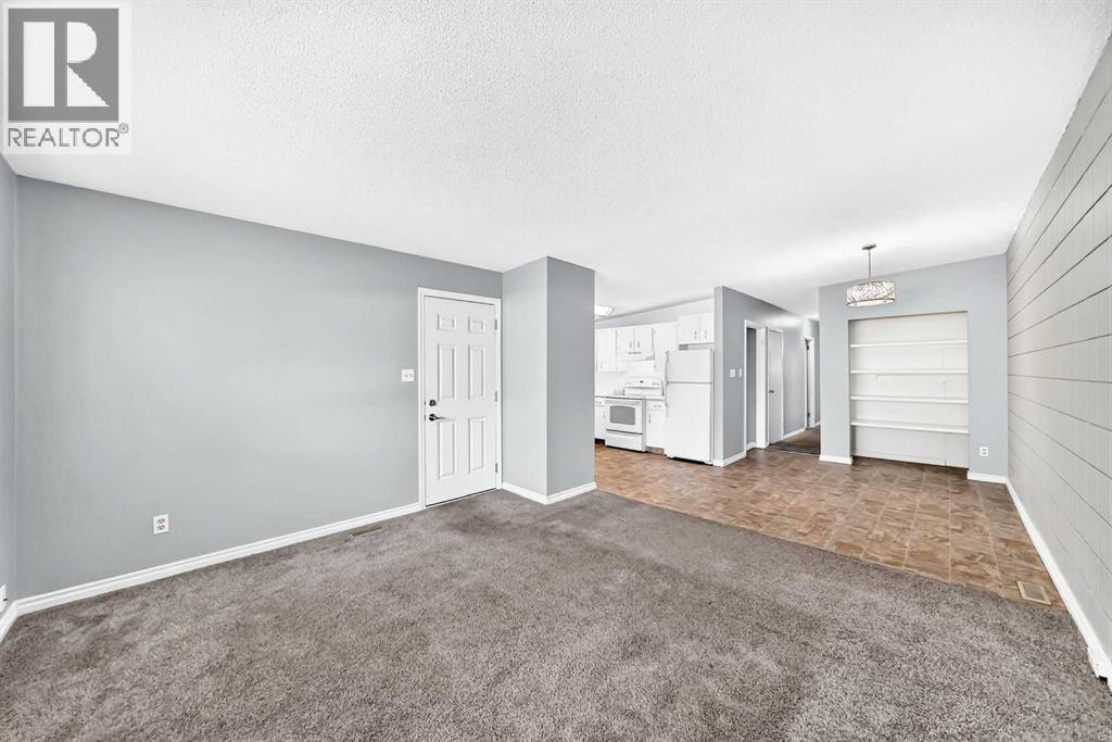 7409 37 Avenue Nw Property Photo 20