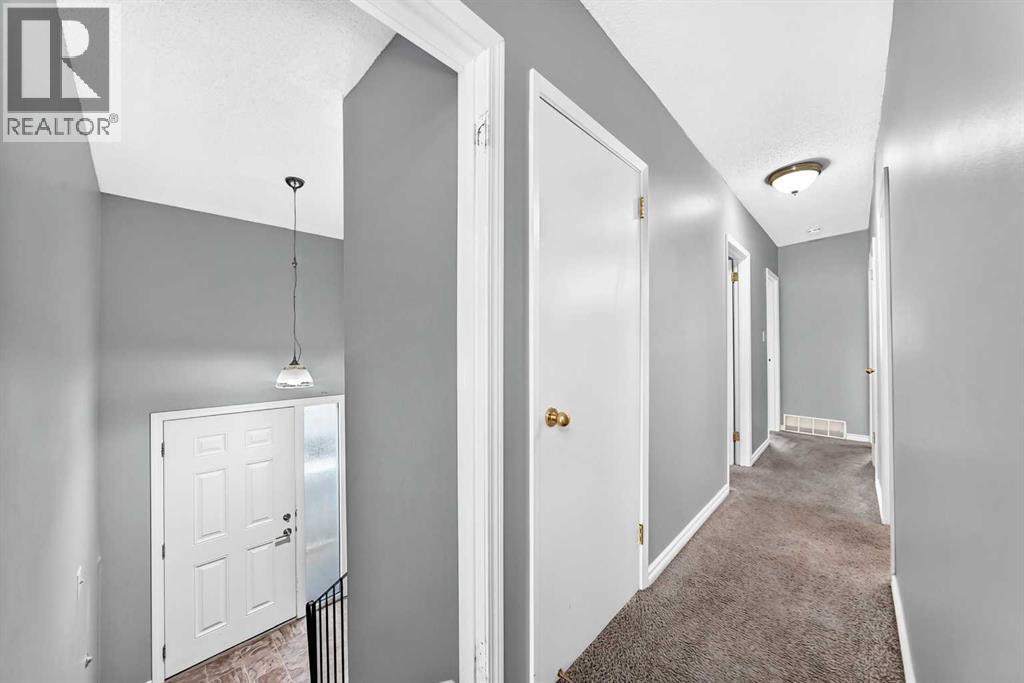 7409 37 Avenue Nw Property Photo 27