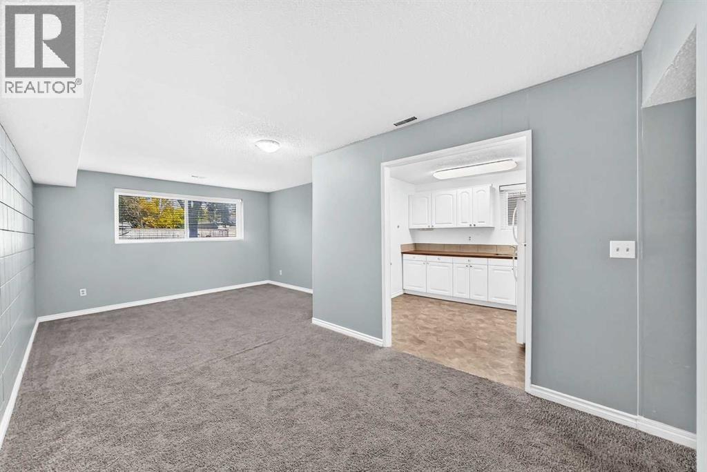 7409 37 Avenue Nw Property Photo 33