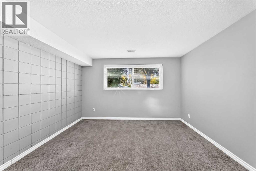 7409 37 Avenue Nw Property Photo 35