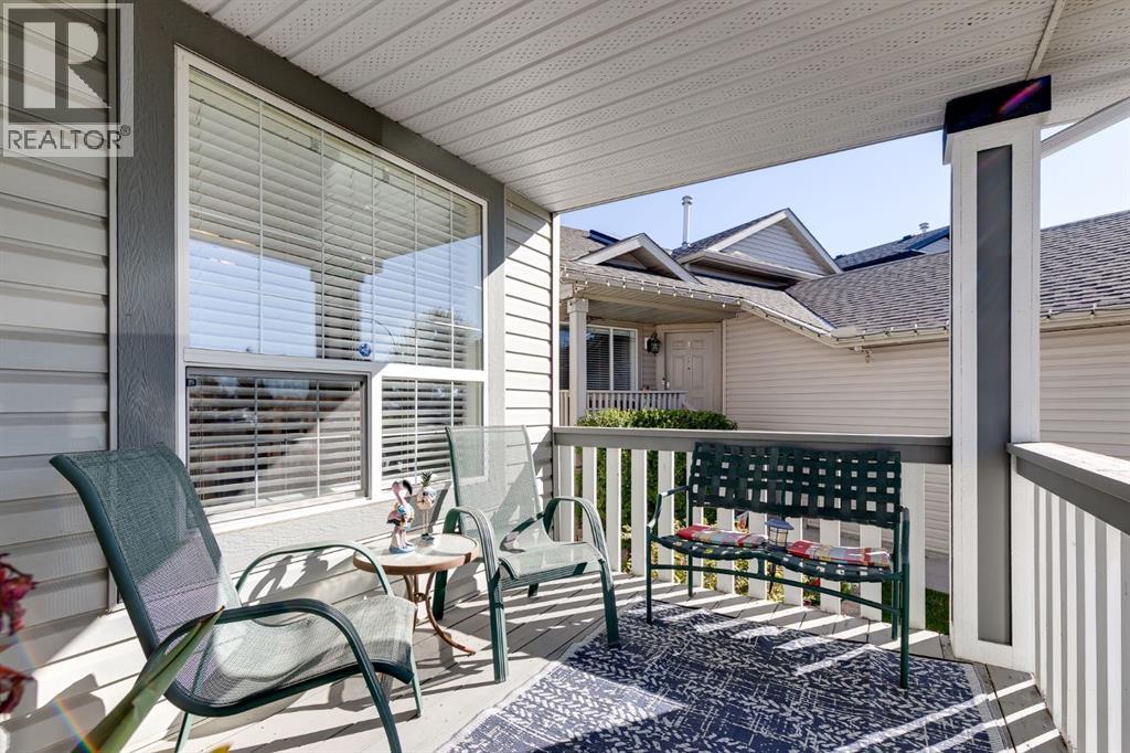 135 Springs Crescent Property Photo 3