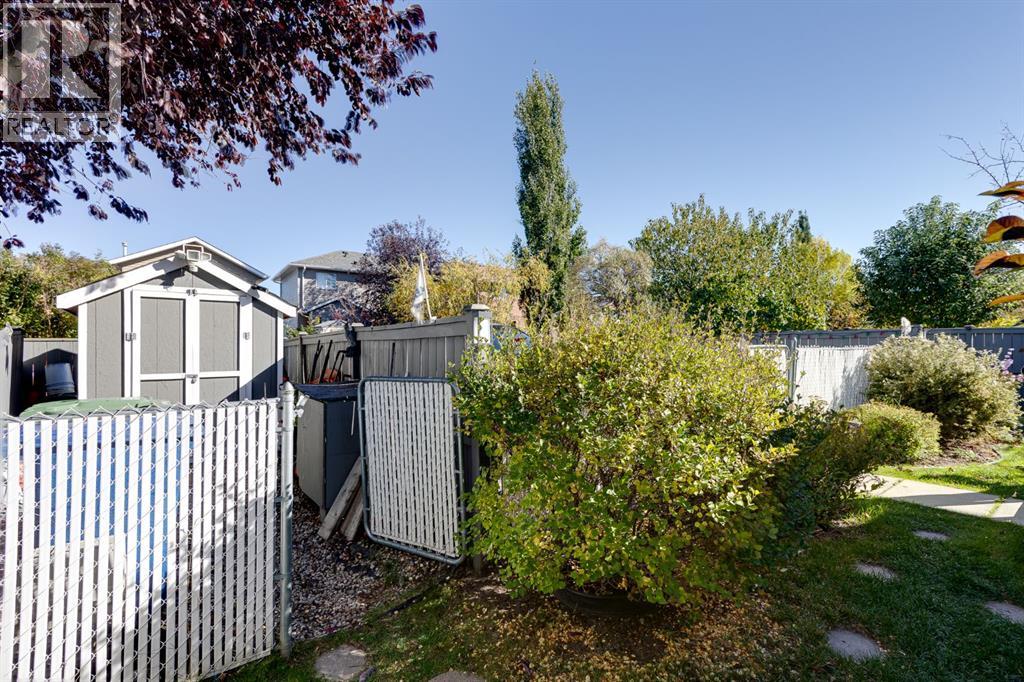 135 Springs Crescent Property Photo 34