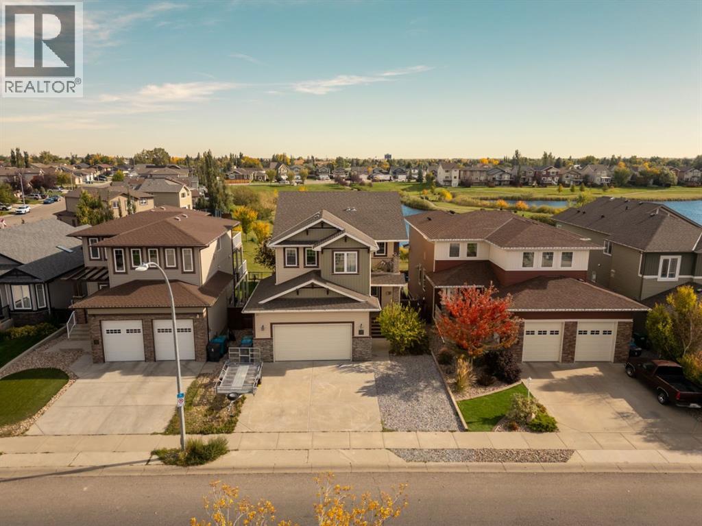 1569 Coalbanks Boulevard W Property Photo 3