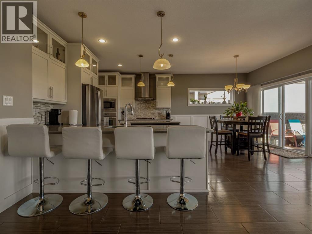 1569 Coalbanks Boulevard W Property Photo 10