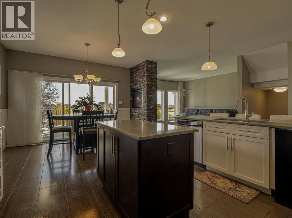 1569 Coalbanks Boulevard W Property Photo 13