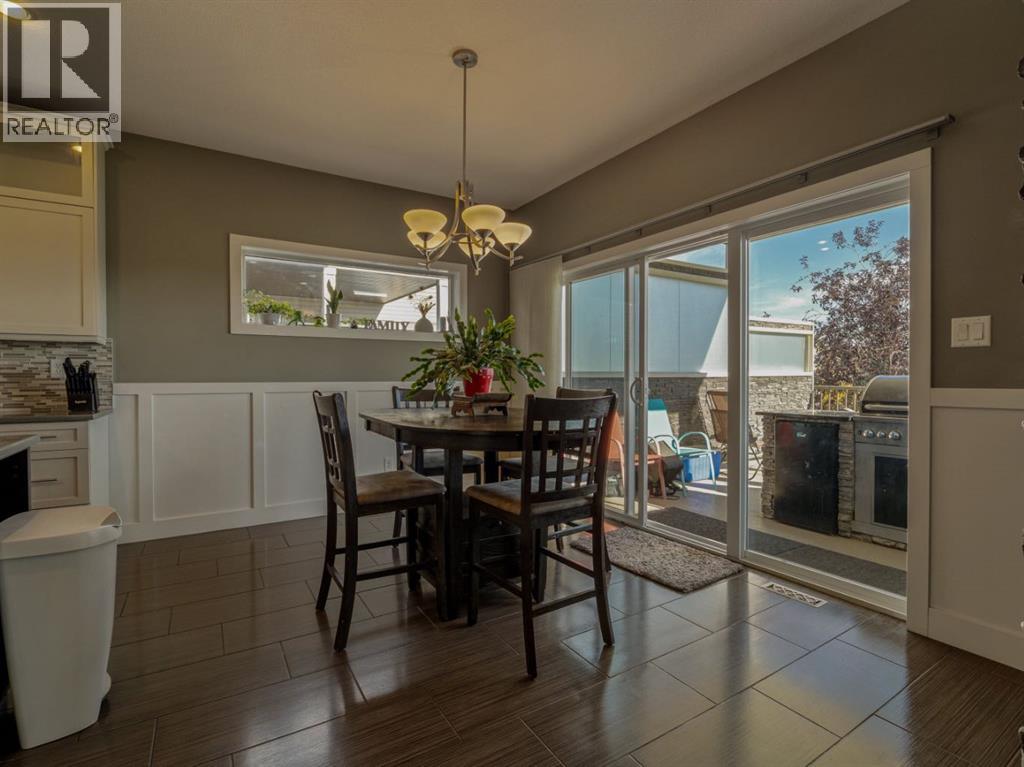 1569 Coalbanks Boulevard W Property Photo 15